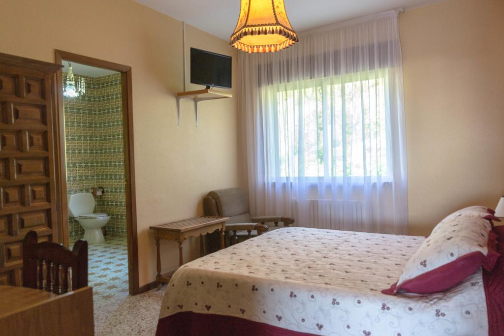 Hotel Galicia Pontevedra Phòng bức ảnh